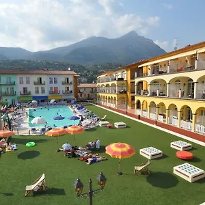 Appartement Giardino Dei Colori Dianella Pool Relax &family Friendly, Toscolano Maderno
